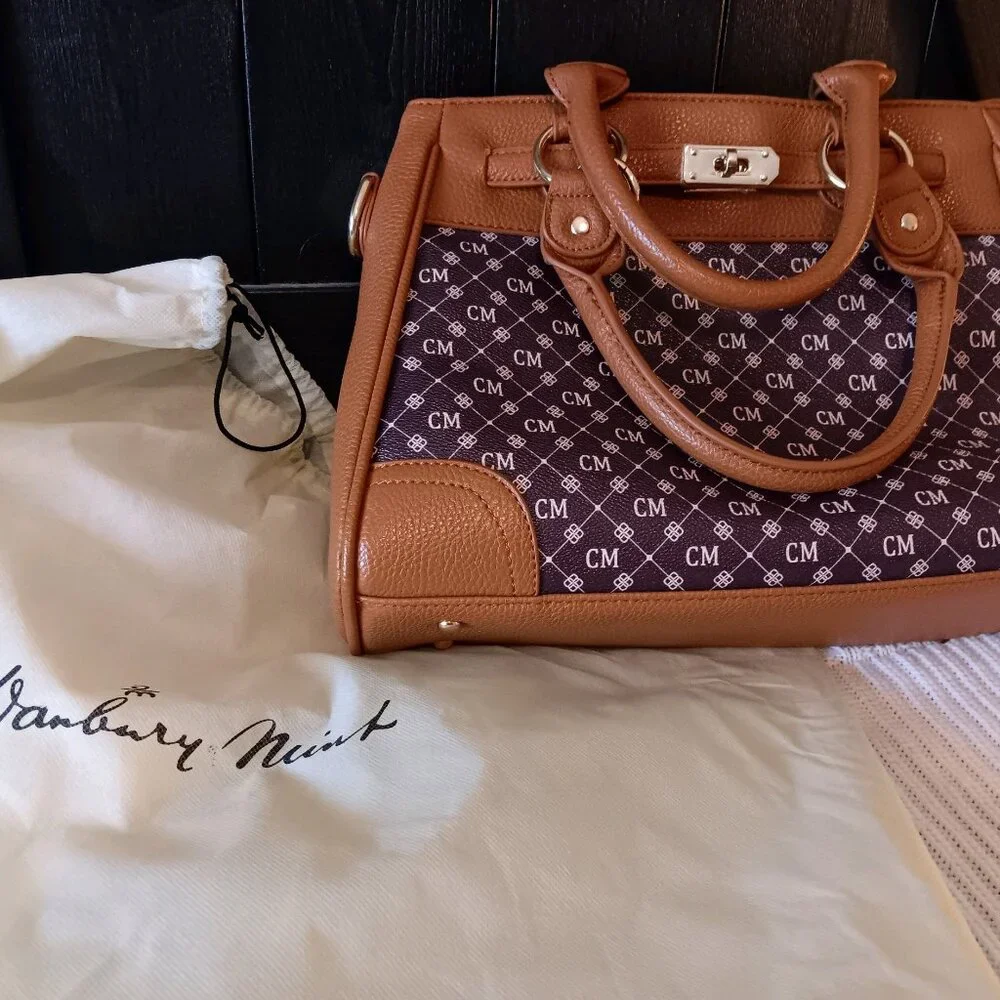 Custom Handbag - Picture 1 of 2